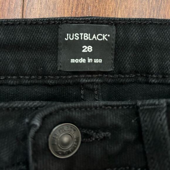 Just Black Women's Black Frayed Hem Straight/Skinny Jeans, Size 28 - Picture 5 of 12